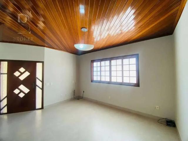 Casa / Sobrado para Venda em Marília/SP Jardim América 3 Quartos
