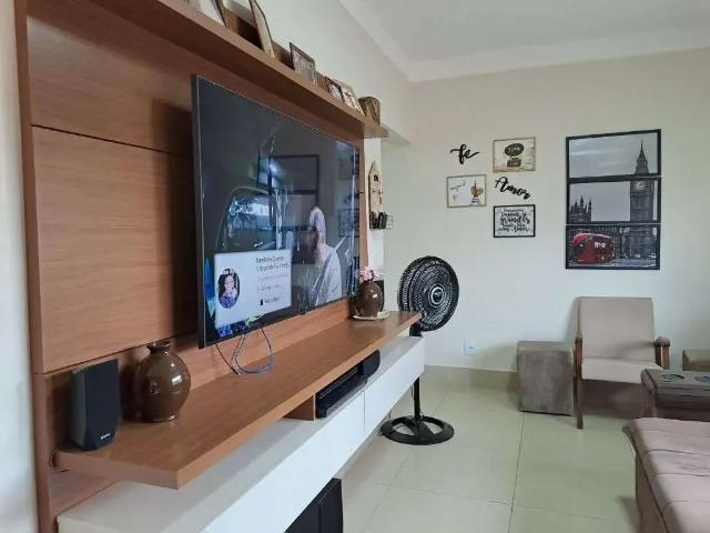 Casa / Sobrado para Venda em Marília/SP Jardim Continental 3 Quartos