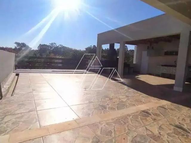 Casa / Sobrado para Venda em Marília/SP Jardim Estoril 5 Quartos