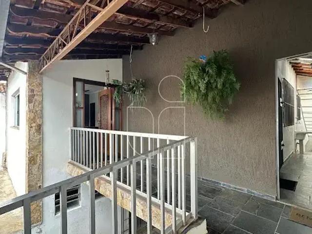 Casa / Sobrado para Venda em Marília/SP Jardim Itaipu 4 Quartos