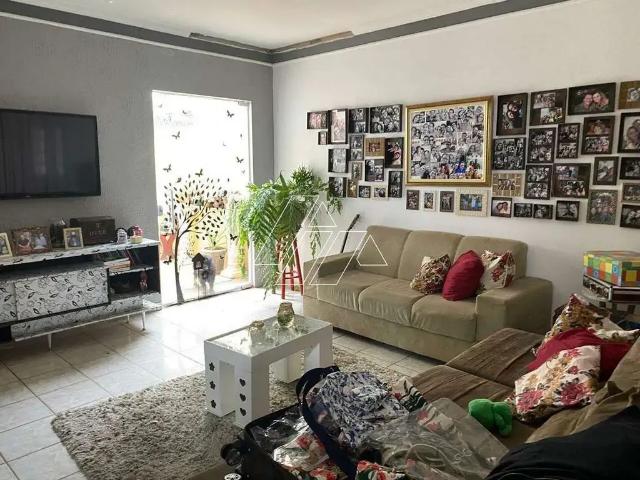 Casa / Sobrado para Venda em Marília/SP Jardim Itaipu 3 Quartos