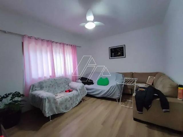 Casa / Sobrado para Venda em Marília/SP Jardim Itaipu 3 Quartos