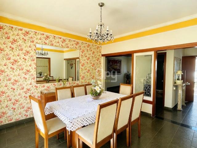 Casa / Sobrado para Venda em Marília/SP Jardim Jequitibá 4 Quartos