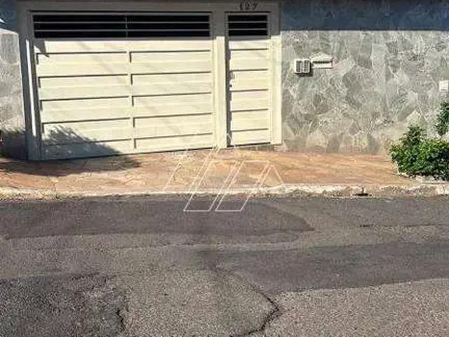 Casa / Sobrado para Venda em Marília/SP Jardim Lavínia 4 Quartos