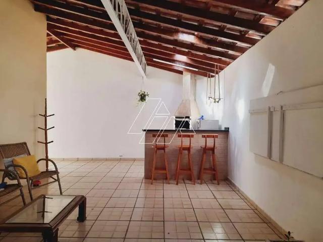 Casa / Sobrado para Venda em Marília/SP Jardim Pérola 3 Quartos