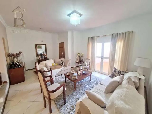 Casa / Sobrado para Venda em Marília/SP Jardim São Domingos 4 Quartos