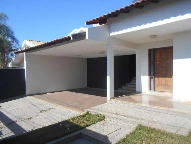 Casa / Sobrado para Venda em Marília/SP Jardim Tropical 4 Quartos