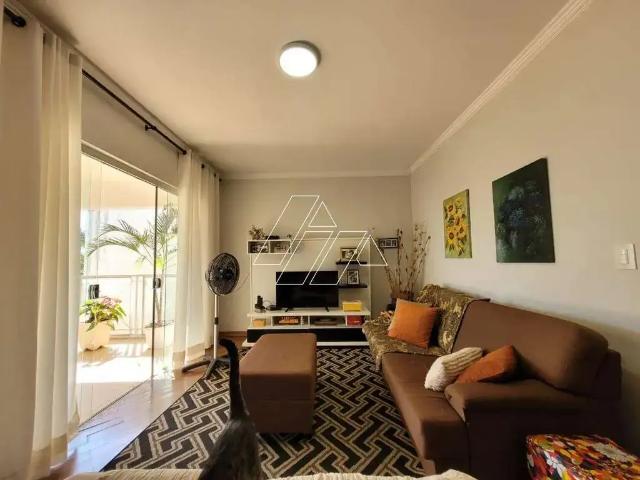 Casa / Sobrado para Venda em Marília/SP Jardim Tropical 4 Quartos