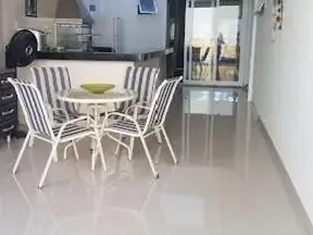 Casa / Sobrado para Venda em Marília/SP Jardim Tropical 5 Quartos