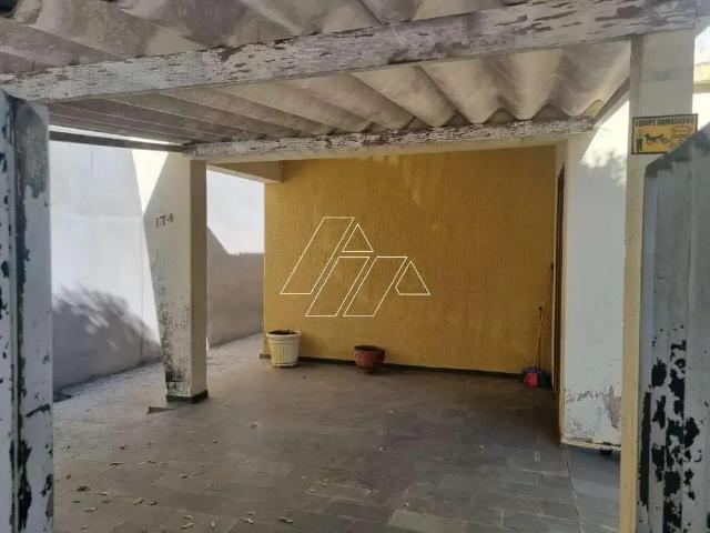 Casa / Sobrado para Venda em Marília/SP Lorenzetti 4 Quartos