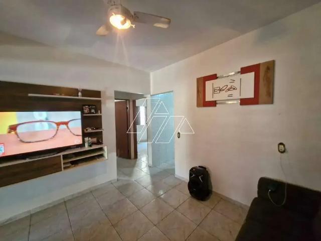 Casa / Sobrado para Venda em Marília/SP Núcleo Habitacional Alcides Matiuzzi 2 Quartos