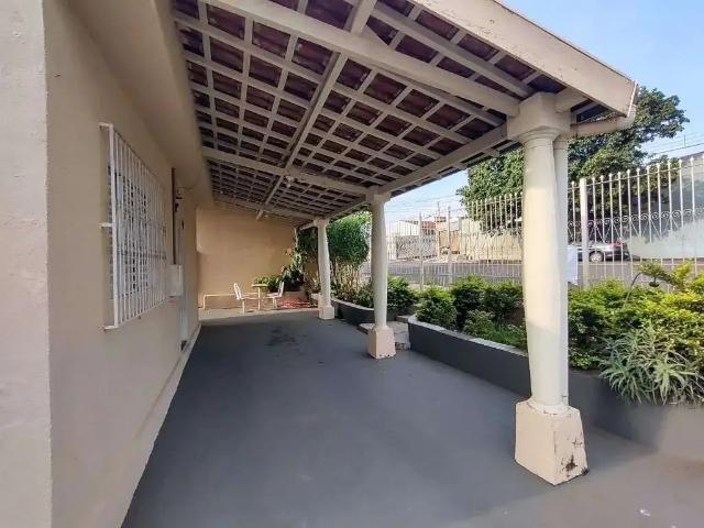 Casa / Sobrado para Venda em Marília/SP Núcleo Habitacional Cecap 3 Quartos