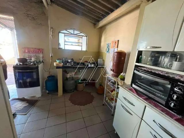 Casa / Sobrado para Venda em Marília/SP Núcleo Habitacional Nova Marília 3 Quartos