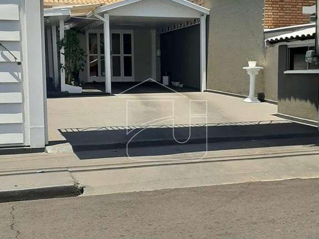 Casa / Sobrado para Venda em Marília/SP Somenzari 3 Quartos