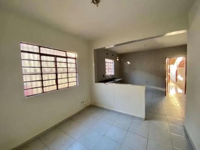 Casa / Sobrado para Venda em Marília/SP Senador Salgado Filho 2 Quartos