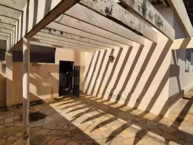 Casa / Sobrado para Venda em Marília/SP Palmital 3 Quartos