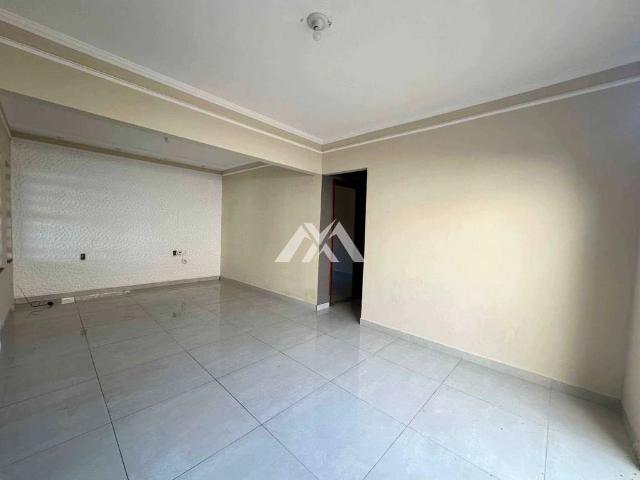 Casa / Sobrado para Venda em Marília/SP Palmital 3 Quartos