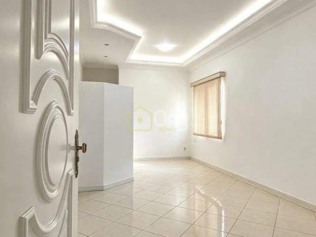 Casa / Sobrado para Venda em Marília/SP Palmital 3 Quartos
