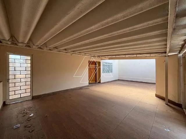 Casa / Sobrado para Venda em Marília/SP Palmital 3 Quartos