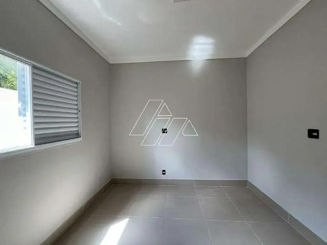Casa / Sobrado para Venda em Marília/SP Palmital 2 Quartos