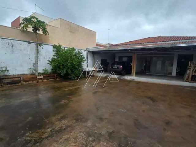 Casa / Sobrado para Venda em Marília/SP Palmital 2 Quartos