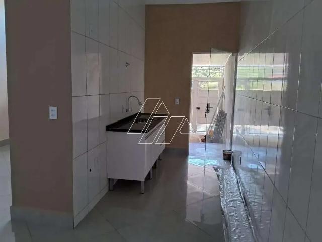 Casa / Sobrado para Venda em Marília/SP Palmital 2 Quartos
