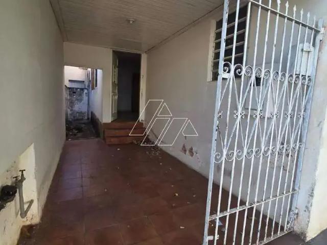 Casa / Sobrado para Venda em Marília/SP Palmital 2 Quartos