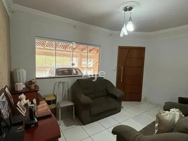 Casa / Sobrado para Venda em Marília/SP Palmital 2 Quartos