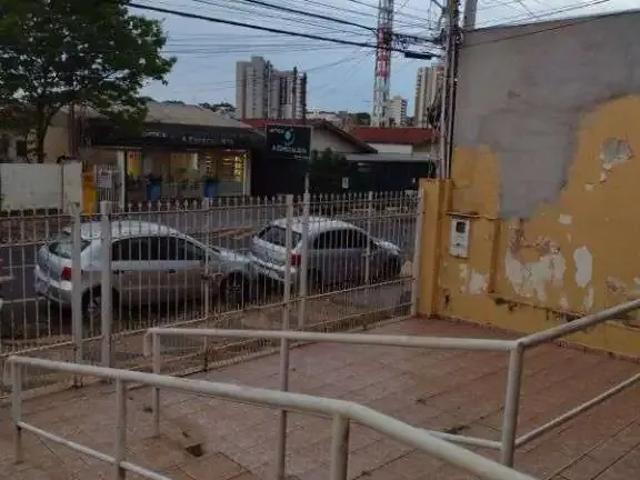 Casa / Sobrado para Venda em Marília/SP Palmital 4 Quartos