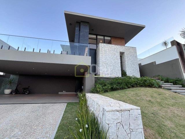 Casa / Sobrado para Venda em Marília/SP Parque das Esmeraldas 4 Quartos