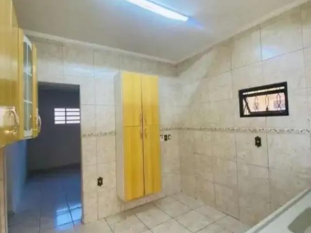 Casa / Sobrado para Venda em Marília/SP Parque São Jorge 3 Quartos
