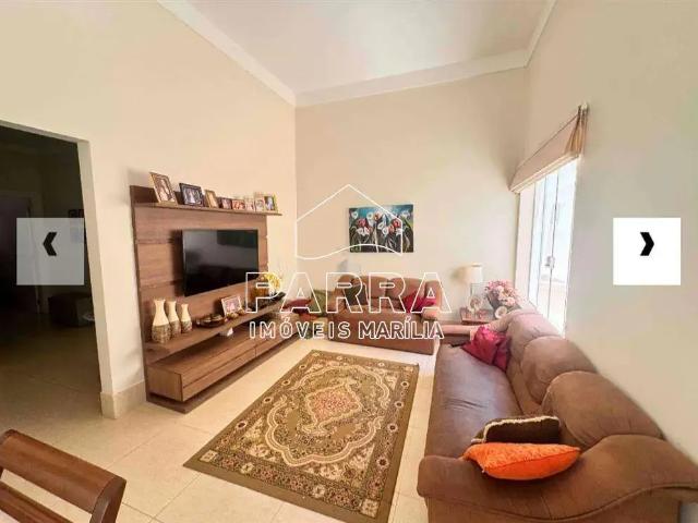 Casa / Sobrado para Venda em Marília/SP Residencial Reserva Esmeralda 3 Quartos