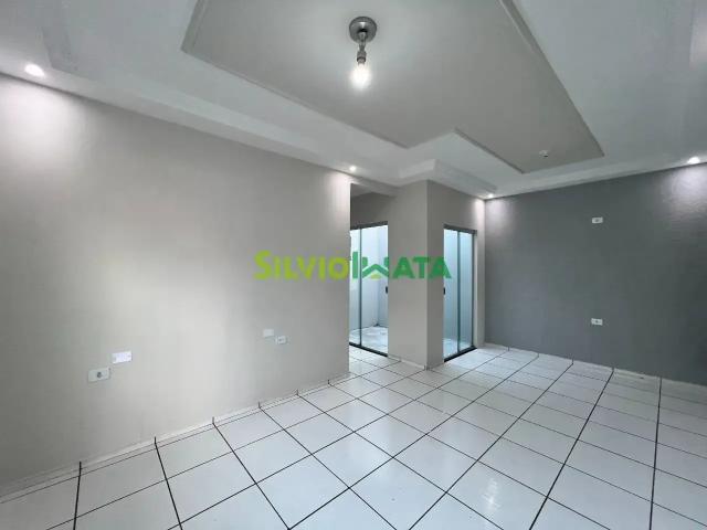 Casa / Sobrado para Venda em Maringá/PR Conjunto Habitacional Karina 3 Quartos