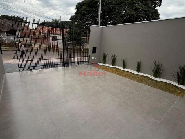 Casa / Sobrado para Venda em Maringá/PR Conjunto Habitacional Requião 3 Quartos