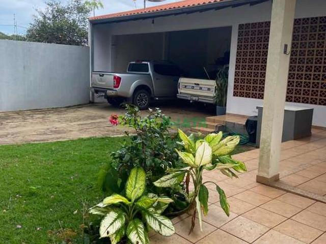 Casa / Sobrado para Venda em Maringá/PR Conjunto Residencial João Paulo I Iguatemi 3 Quartos