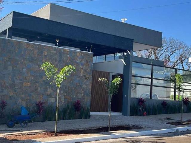 Casa / Sobrado para Venda em Maringá/PR Jardim Munique 3 Quartos