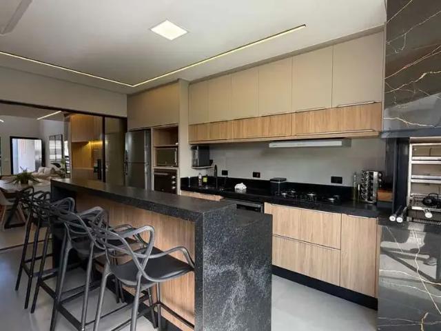 Casa / Sobrado para Venda em Maringá/PR Jardim Munique 3 Quartos