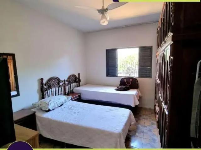Casa / Sobrado para Venda em Maringá/PR Jardim América 2 Quartos