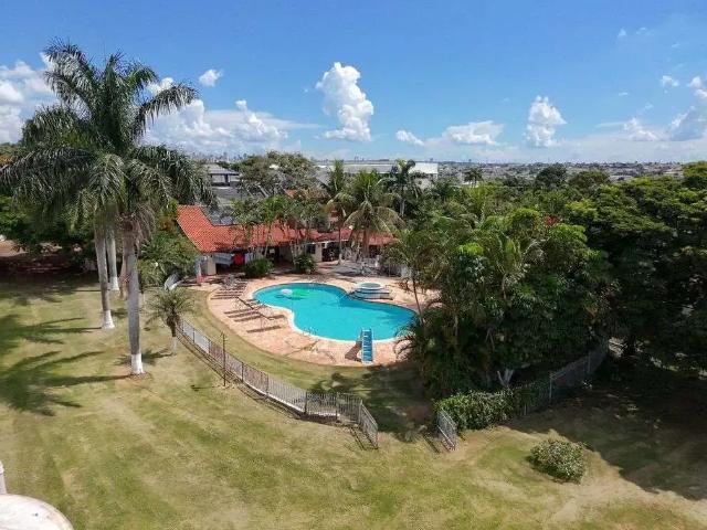 Casa / Sobrado para Venda em Maringá/PR Jardim Copacabana 5 Quartos
