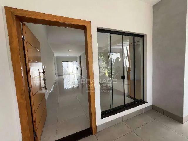 Casa / Sobrado para Venda em Maringá/PR Jardim dos Pássaros 3 Quartos