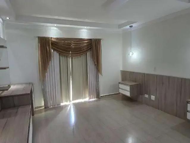 Casa / Sobrado para Venda em Maringá/PR Jardim Everest 4 Quartos