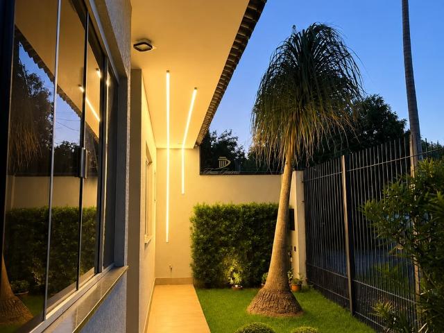 Casa / Sobrado para Venda em Maringá/PR Jardim Santa Helena 3 Quartos
