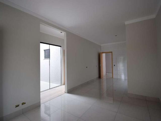 Casa / Sobrado para Venda em Maringá/PR Jardim Três Lagoas 2 Quartos