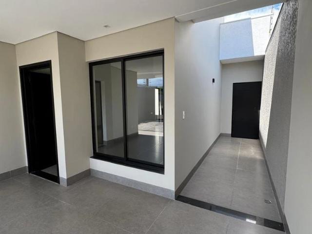 Casa / Sobrado para Venda em Maringá/PR Parque das Grevíleas 3 Quartos
