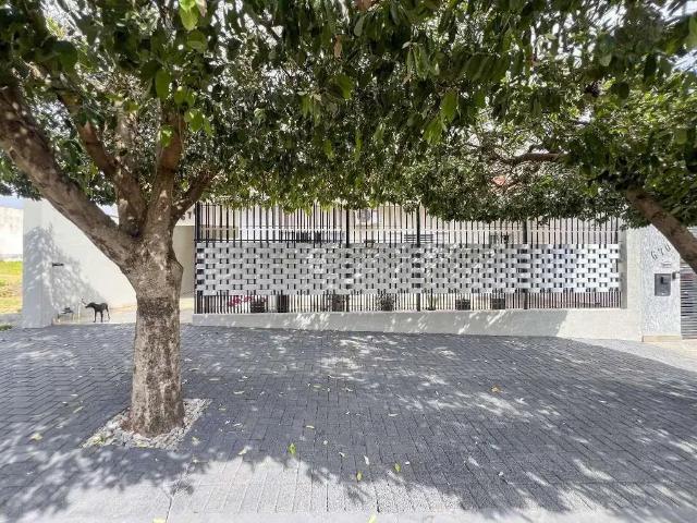 Casa / Sobrado para Venda em Maringá/PR Parque das Laranjeiras 2 Quartos