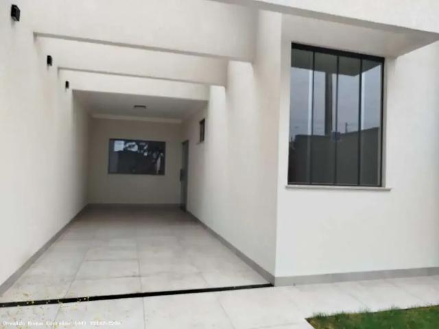 Casa / Sobrado para Venda em Maringá/PR Parque Hortência 3 Quartos