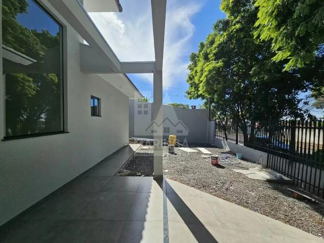 Casa / Sobrado para Venda em Maringá/PR Parque Residencial Tuiuti 3 Quartos