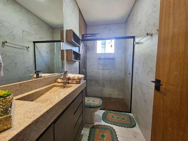 Casa / Sobrado para Venda em Maringá/PR Residencial Arezzo 4 Quartos
