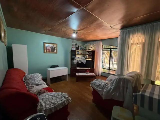 Casa / Sobrado para Venda em Marmeleiro/PR Centro 5 Quartos