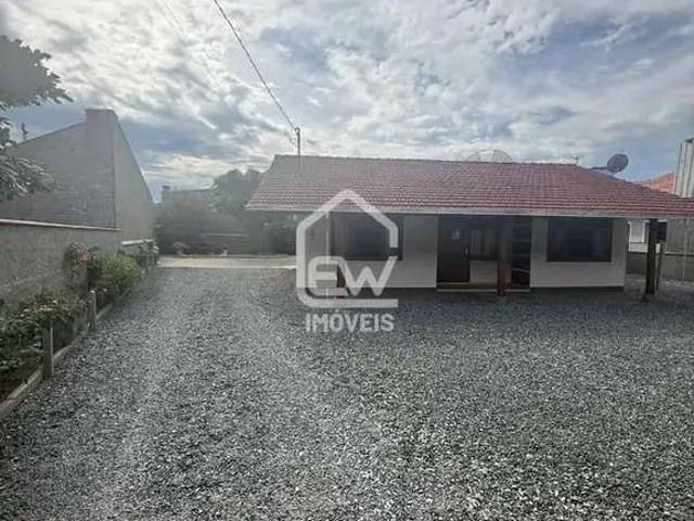 Casa / Sobrado para Venda em Massaranduba/SC Centro 3 Quartos